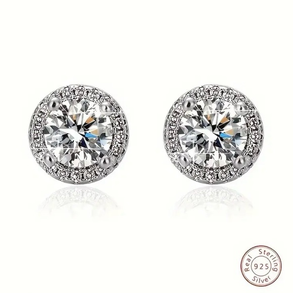 2 Carat VVS1 Moissanite Stud Earrings - 925 Sterling Silver Post - Picture 3 of 5